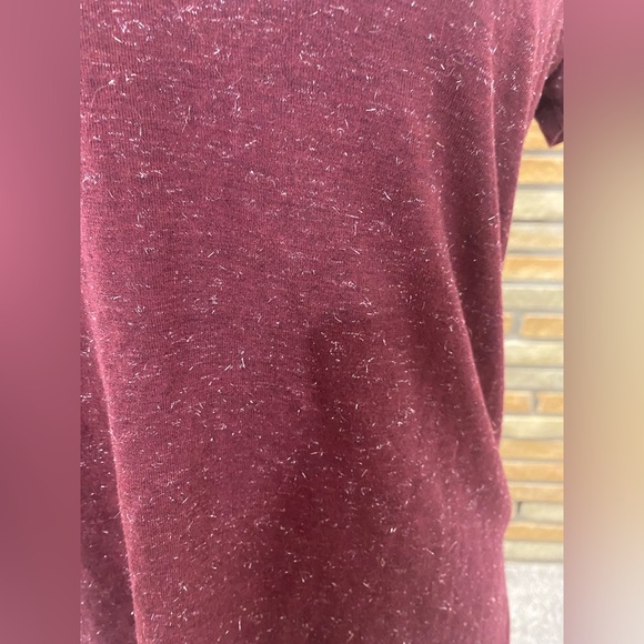 Medium sparkle v neck tee wine red - Picture 3 of 5